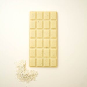 Raw vegan white chocolate no milk, gluten free, dairy free, without sugar, without preservatives, naturally sweetened